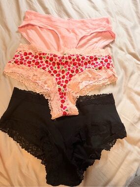 Victoria's Secret Lace-Trim Hipster Set - Pink, Strawberry Print, Black
